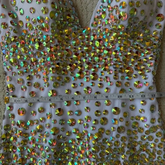 VIENNA Embellished Rhinestone Bodycon Cocktail Dress Iridescent Size 10 - Picture 7 of 12